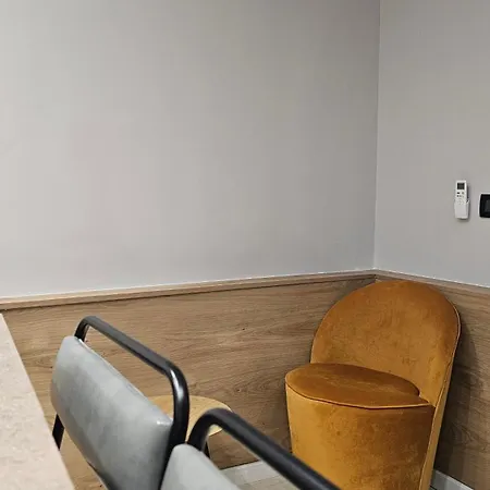 Tam Center Next To Blloku No2 * Tirana