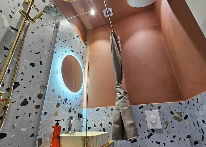 Tam Center Next To Blloku No2 公寓 地拉那