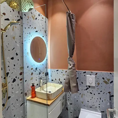 Tam Center Next To Blloku No2