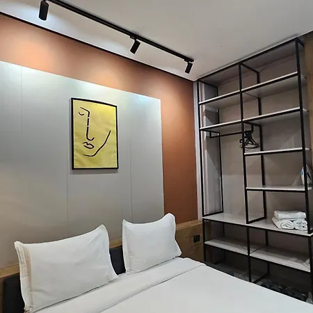 Apartment Tam Center Next To Blloku No2 Tirana