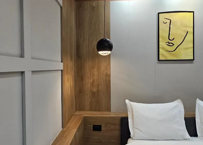 Tam Center Next To Blloku No2 Apartament *