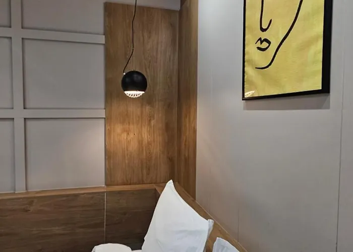 Apartament Tam Center Next To Blloku No2 Tirana