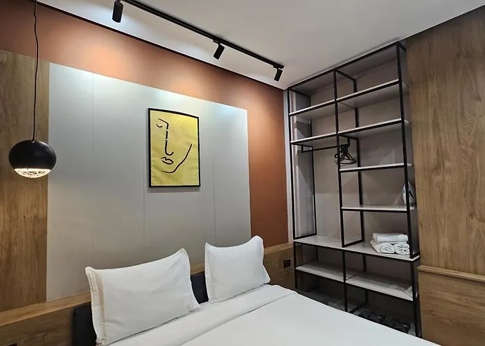 Apartament Tam Center Next To Blloku No2 Tirana